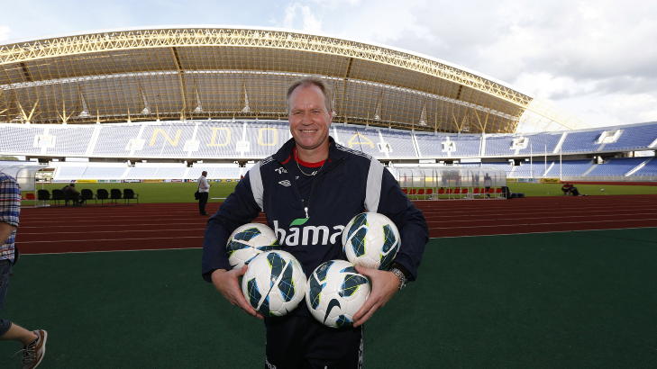 H�PER OG TROR: Ola By Rise sier Norge ikke hadde tatt med Hangeland til Spania dersom han var skadd. Foto: Heiko Junge / NTB scanpix