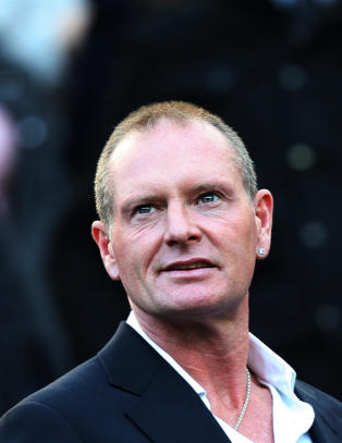 England-spillerne vil hjelpe «Gazza» med alkoholproblemet
