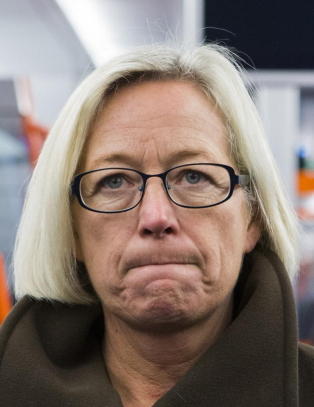 Utsetter transportplan til etter p�ske