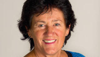 Kari Dyregrov, sosiolog dr.philos. og forsker, Senter for Krisepsykologi Kari Dyregrov, sosiolog dr.philos. og forsker, Senter for Krisepsykologi