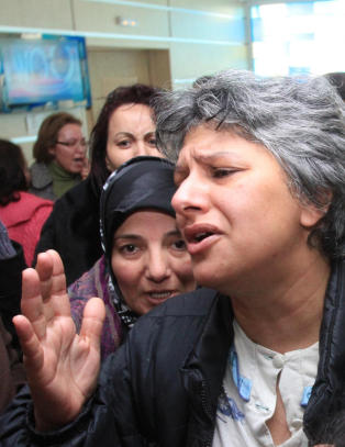 Tunisiere roper på «andre revolusjon»