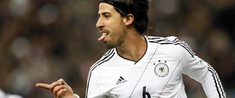 Khedira ordnet tysk seier mot Frankrike