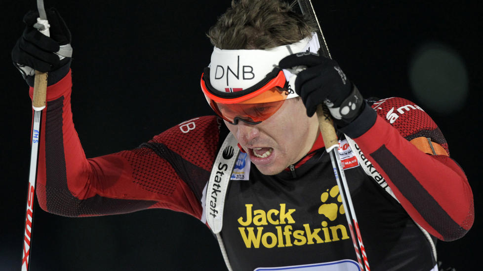 NOVE MESTO Emil Hegle Svendsen s�rget for VM-gull til Norge p� sisteetappen i dagens mix-stafett. Foto: NTB Scanpix