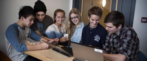 Facebook mister de unge