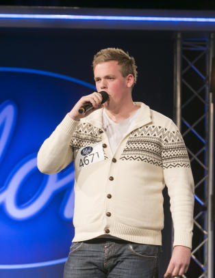 - Damene faller pladask for stemmen min