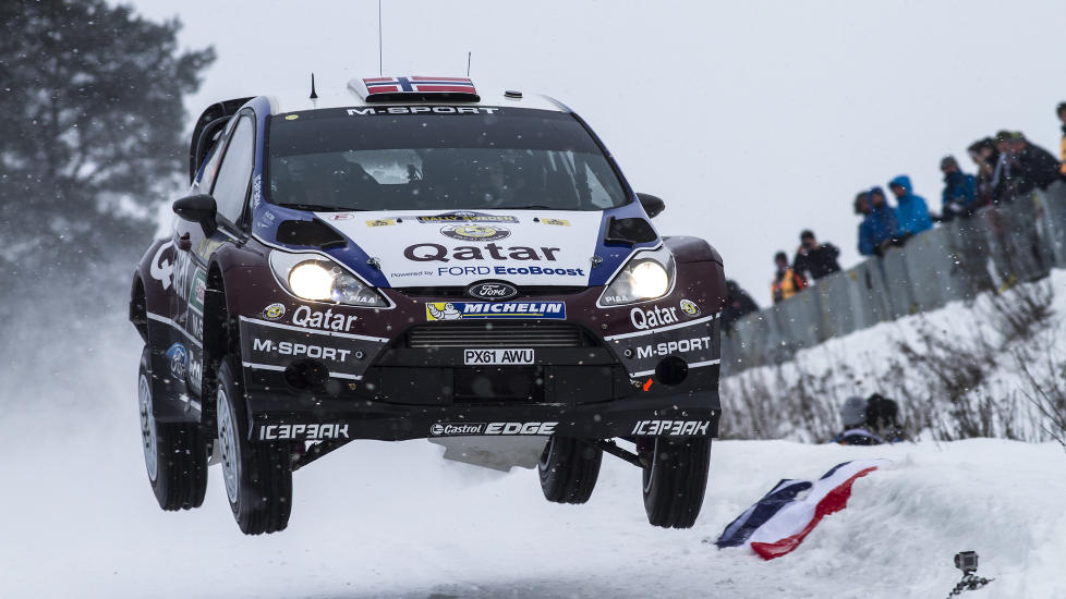 PALLEN: Mads �stberg holdt p� tredjeplassen i Rally Sverige. Her fra den 18. fartsetappen.Foto: NTB Scanpix