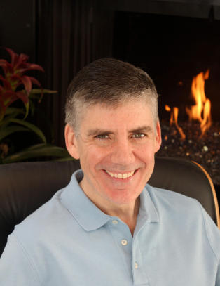 Rick Riordan begynte � skrive for s�nnen med ADHD