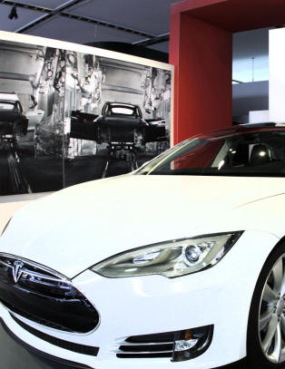 Tesla-sjefen i strupen p� New York Times