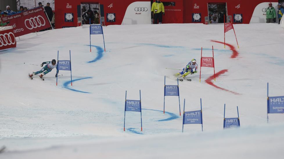 UTE:  Leif Kristian Haugen (t.v.) og Norge er sl�tt ut av lagkonkurransen i alpin-VM.
Foto: Cornelius Poppe / NTB scanpix