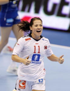 - Vi er lykkelige og veldig glade for at vi skal bli foreldre