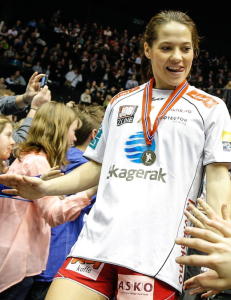 Larvik: Best i h�ndball, og best p� graviditeter