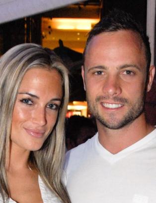 Pistorius-venn r�per ukjent skytedrama p� restaurant