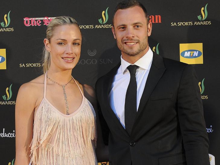 TRAGEDIE: Reeva Steenkamp og Oscar Pistorius skal ha v�rt kj�rester i ett �r f�r tragedien inntraff. Foto: Frennie Shivambu / EPA / NTB Scanpix
