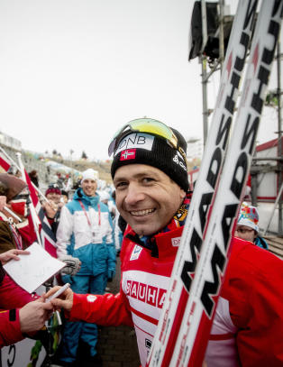 - Da blir jeg sikkert j�vlig 
overlegen og en stusselig type