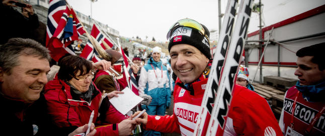 - Da blir jeg sikkert j�vlig 
overlegen og en stusselig type