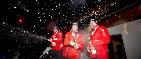 Sjekk Ole Einars champagnefeiring!