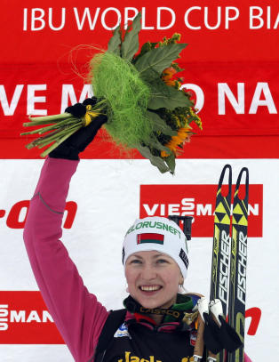 - Tora er ingen robot. Hun er av 
kj�tt og blod, som oss andre