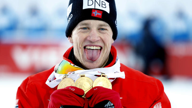 TRE GULL: Med tre gull (mix-stafett, stafett og fellesstart), s� ble VM i Nove Mesto en stor opptur for Tarjei B�. Bare kompisen Emil Hegle Svendsen vant flere gull, med sine fire.