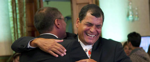Correa gjenvalgt i Ecuador