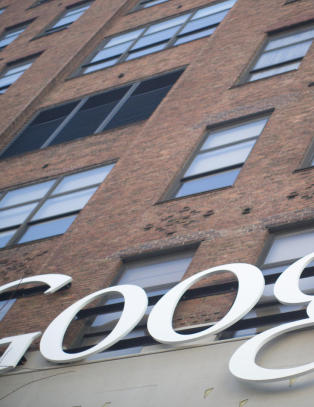- Google nekter � rette seg etter EUs personvernlover