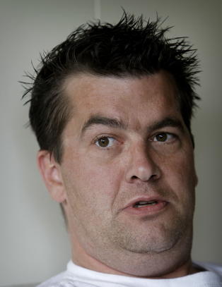 - Vi visste at en av lederne spionerte for PST