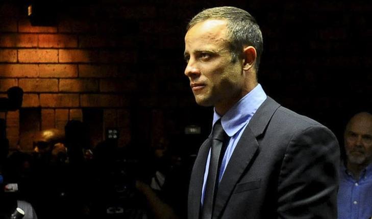 I RETTEN: Oscar Pistorius i retten i g�r. Foto:  EPA/STR