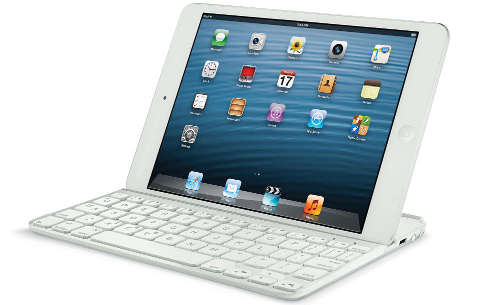 MAGNETL�S: Logitechs Bluetooth-tastatur gj�r en iPad mini til en nesten-laptop - for deg med sm� fingre. Foto: Logitech