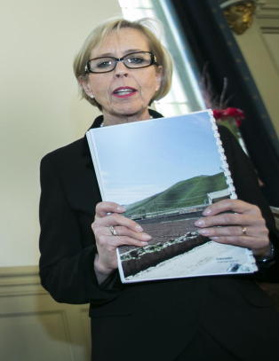 Kan ikke love norsk hjelp dersom Sverige blir angrepet
