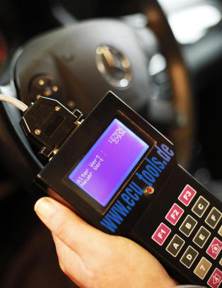 Det tar bare sekunder � sette ned kilometerstanden