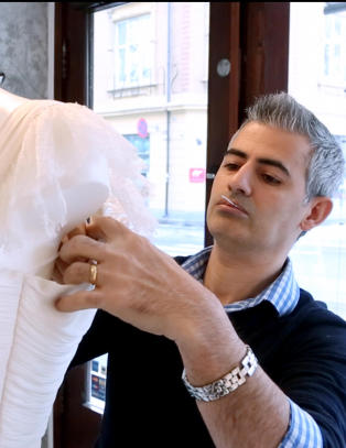 Her er brudekjolen alle b�r passe seg for