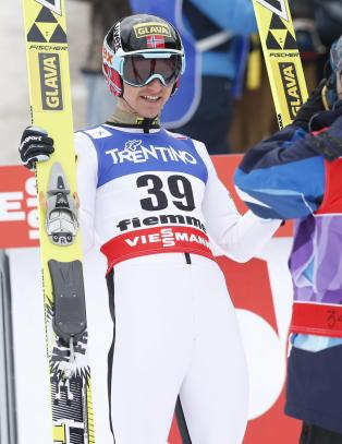 Klemetsen p� fjerde - Frenzel satte bakkerekord