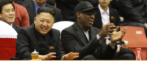 Dennis Rodman og Kim Jong-un koste seg på kamp
