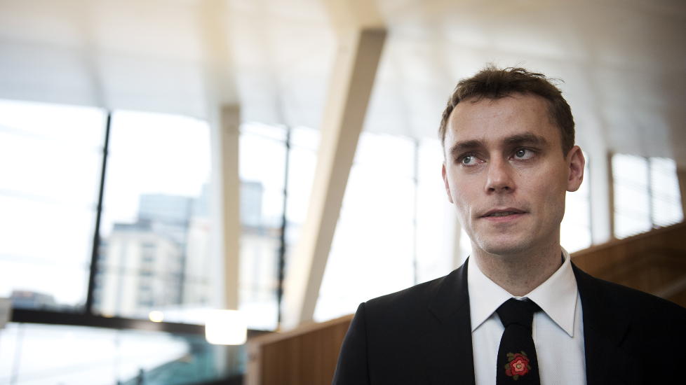 LOVET JAN MAYEN-SAK F�R SOMMEREN: Ola Borten Moe hadde planer om � f� lagt fram forslag om oljeboring ved Jan Mayen f�r p�ske, og f� saken behandlet i Stortinget f�r sommeren. Slik blir det ikke. Foto: �istein Norum Monsen / DAGBLADET.