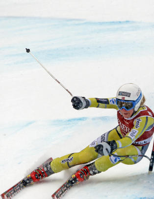 Sejersted kj�rte ut og skadet skulderen