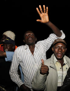 Flere drept f�r Kenya-valg startet