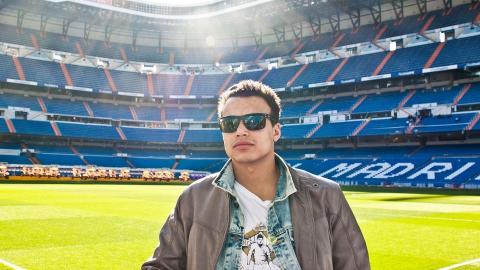 FRYKTER TIDLIG M�L IMOT: Magnus Ra Thuv Moustache tror et tidlig United-m�l vil gj�re det vanskelig for Real Madrid. Foto: Privat