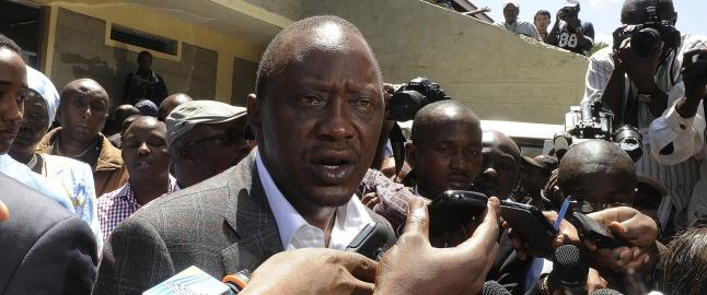 Kenyatta tar ledelsen i Kenya