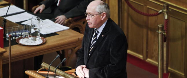 Langet ut mot politiet