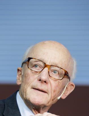 - Det normale ville vært å gå av etter en sånn tekst