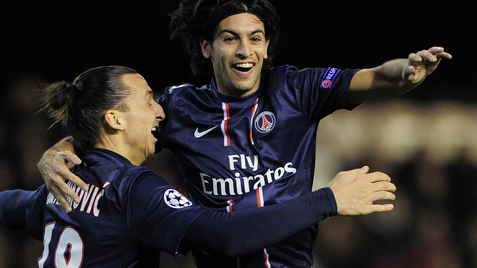SJALU? Palermo-eier Maurizio Zamparini mener at Zlatan Ibrahimovic (venstre) er sjalu p� lagkameraten Javier Pastore (h�yre), og at det er derfor sistnevnte ikke har hatt sin beste sesong i �r. Foto: AFP PHOTO/ JOSEP LAGO