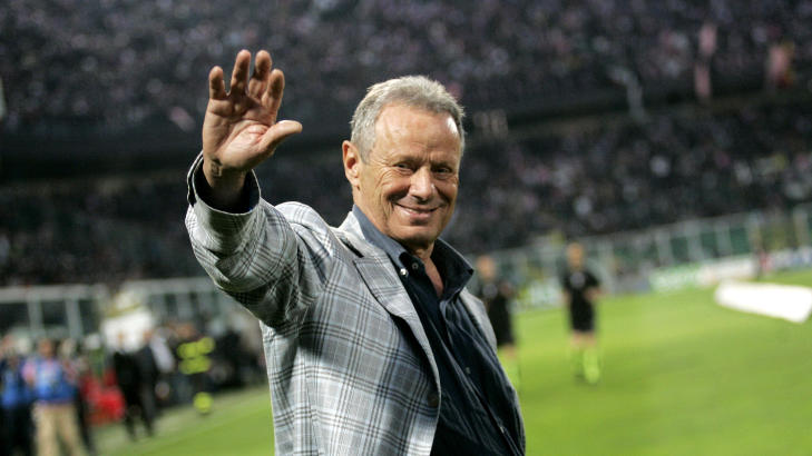 KONTROVERSIELL: Palermo-sjef Maurizio Zamparini. Foto:
AFP PHOTO / Marcello PATERNOSTRO KONTROVERSIELL: Palermo-sjef Maurizio Zamparini. Foto:
AFP PHOTO / Marcello PATERNOSTRO