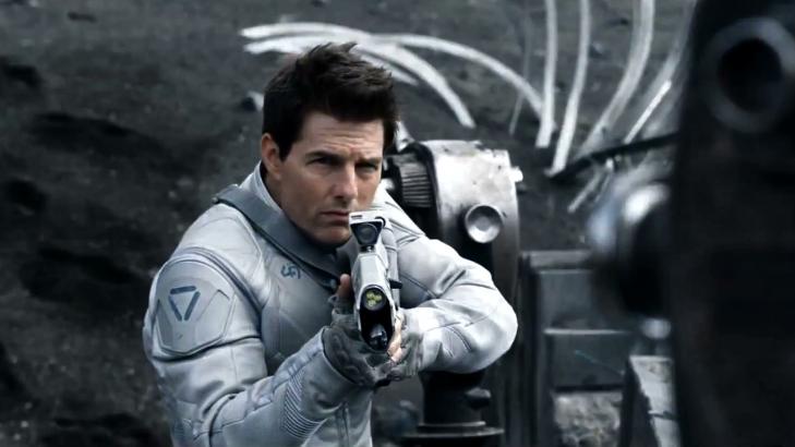 RIMELIG KJENT FYR: Tom Cruise i Oblivion. RIMELIG KJENT FYR: Tom Cruise i Oblivion.