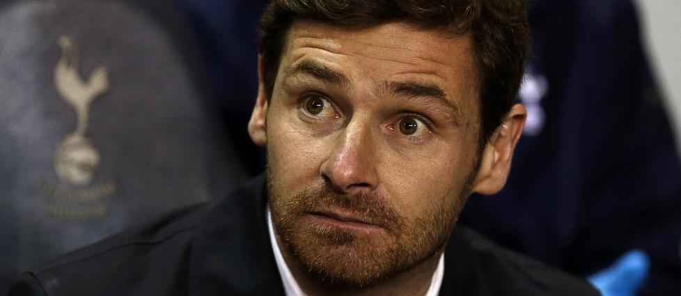 JAKTER TOPP FIRE:  Tottenham-manager Andr� Villas-Boas Foto: NTB Scanpix