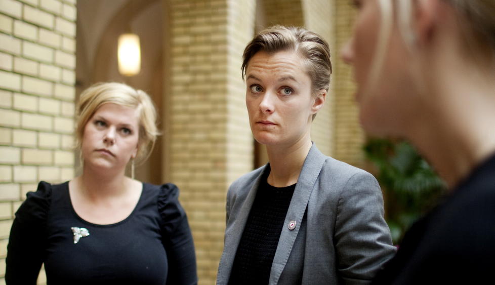- BRYTER MED ARBEIDSLINJA:  Ap's arbeidspolitiske talskvinne, Annette Trettebergustuen, mener H�yre og Frp's varslede politikk bryter med arbeidslinja. Foto: Agnete Brun / Dagblade