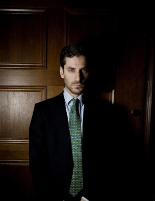 Se Jens Lapidus og Hans Olav Lahlum i aksjon