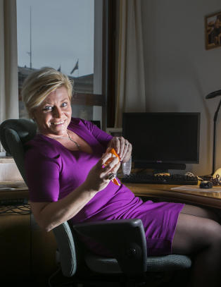 Siv Jensen langer ut mot «Ap-staten»