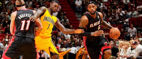 Miami Heat-stjerner i ferd med � skrive historie