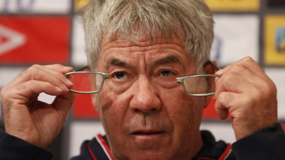 FALLER TO PLASSER:
Landslagssjef Egil Drillo Olsen m� innse at Norge faller ytterligere p� FIFA-rankingen. Laget har ikke spilt siden forrige rankingliste.
Foto: Cornelius Poppe / NTB scanpix