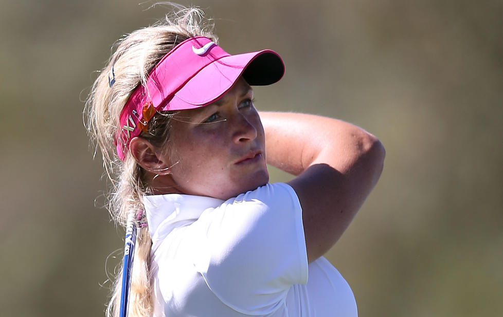 HELT NEDE P� 95. PLASS: Suzann Pettersen er ti slag bak ledende Ai Miyazato. Foto: Christian Petersen/Getty Images/AFP/NTB scanpix