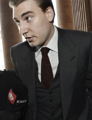 Rush ber Bendtner ta seg sammen
